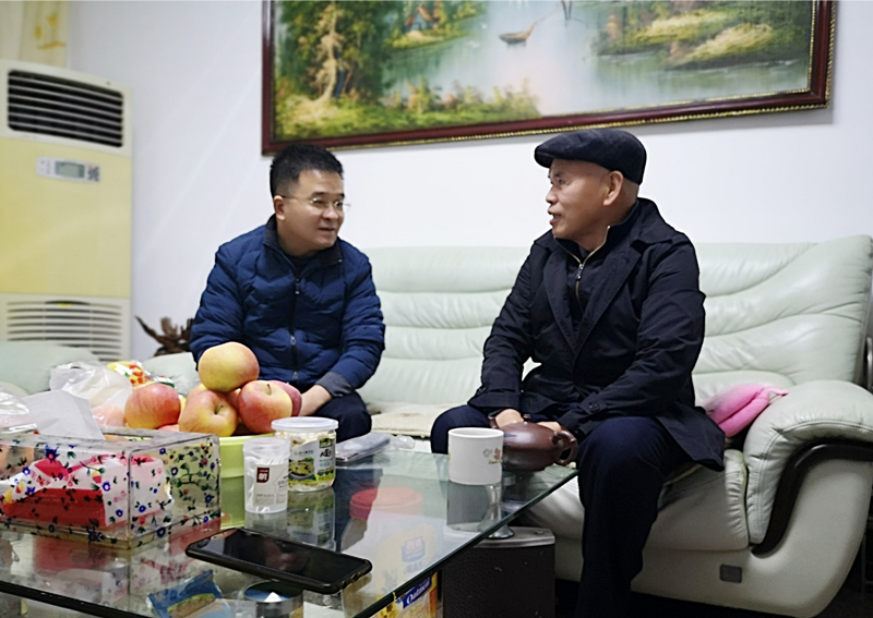 9��2��9����������������������ο���ϵ�Ա�̺���_����_����.jpg