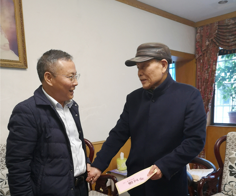 5��2��8�����������������¹���ο���ϵ�Ա�¹���_����_����.jpg